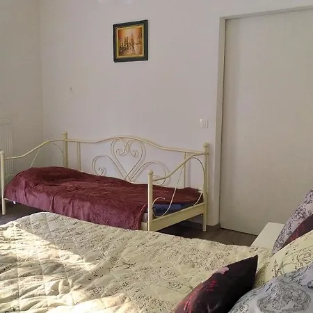 Siraly Apartmán